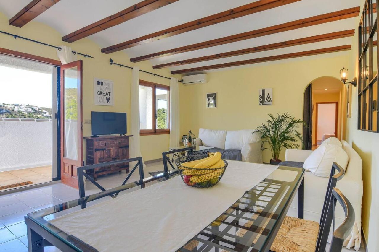 Stunning Mountain View Bungalow In Moraira Теулада Екстериор снимка